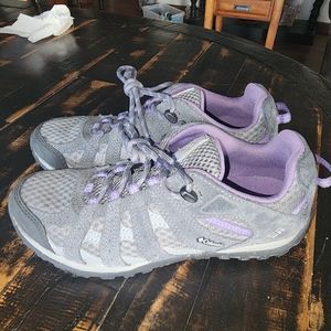 Columbia Women's Gray and Lavender Sneakers